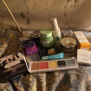 Name brand makeup bundle